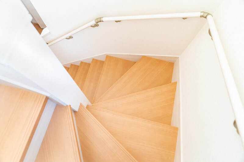 手すりやスロープの取り付けなどバリアフリーリフォームもお任せください